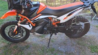 KTM 890 Adventure R (2022) usata