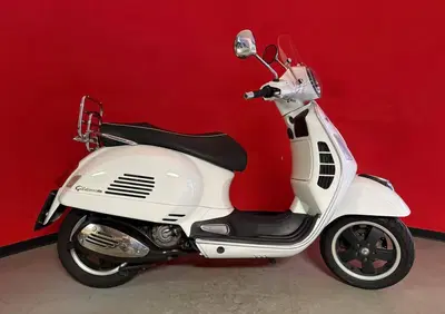 Vespa GTS 300 Super (2008 - 16) - Annuncio 9887938