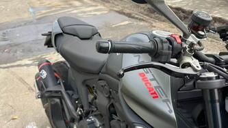 Ducati Monster 937 + (2021 - 25)
