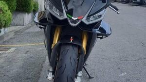 Aprilia RSV4 1100 Factory (2021 - 24) 