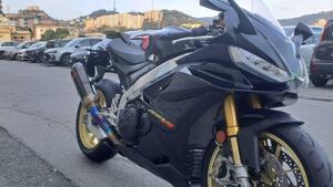 Aprilia RSV4 1100 Factory (2021 - 24) 