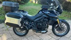Triumph Tiger 800 XR (2015 - 17)  (4)