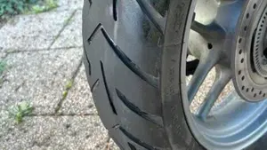 Triumph Tiger 800 XR (2015 - 17)  (6)