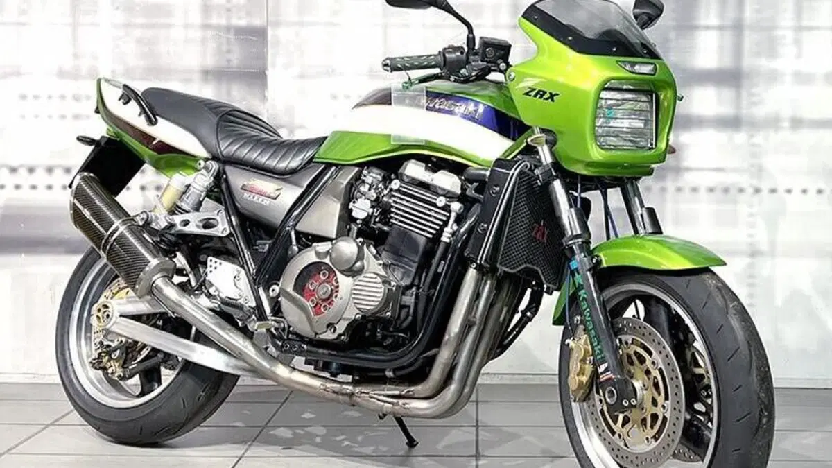 Kawasaki ZRX 1200 R (2000 - 06) 