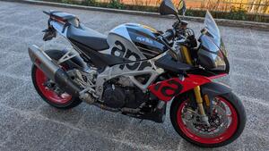 Aprilia Tuono V4 Factory (2019 - 20) 