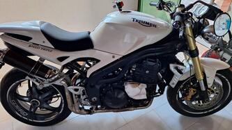 Triumph Speed Triple 1050 (2005 - 11)