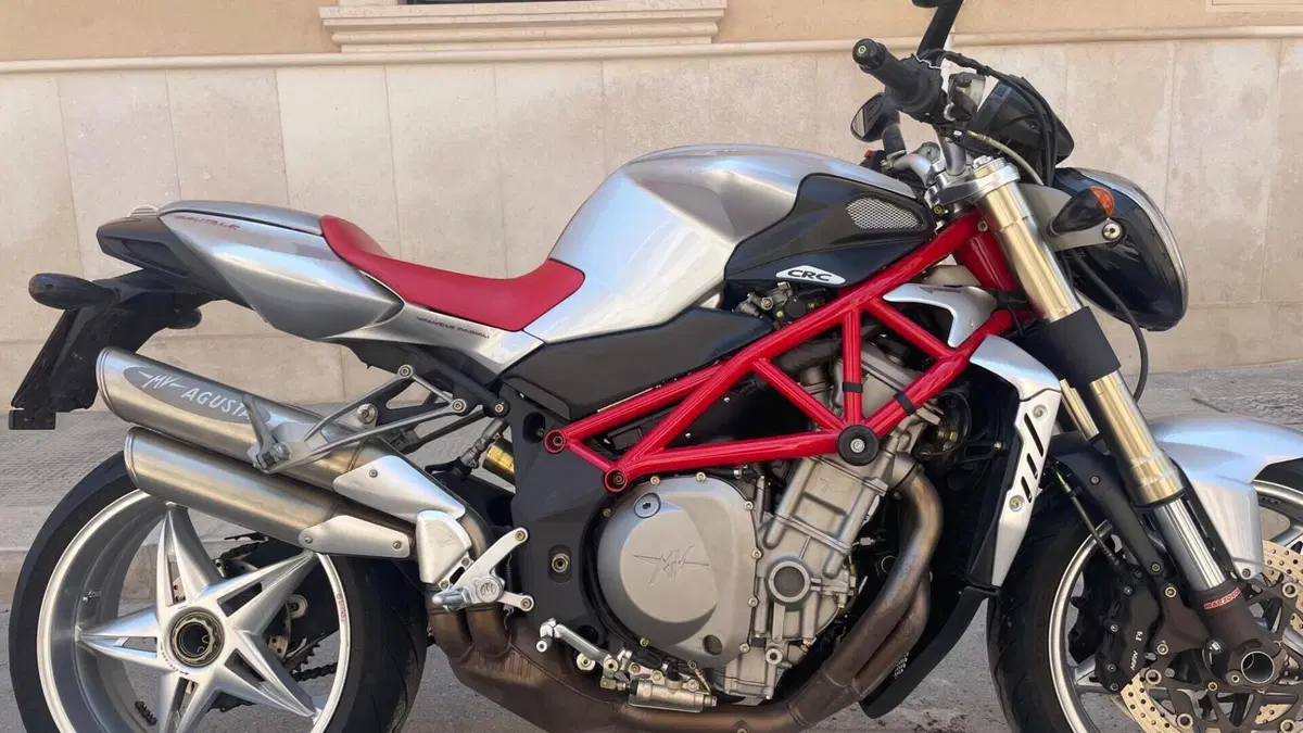 MV Agusta Brutale 910 S (2005 - 11)  (4)