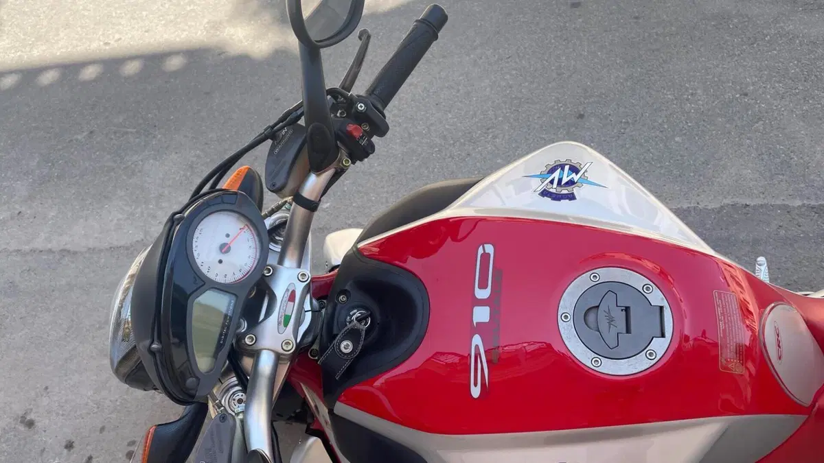 MV Agusta Brutale 910 S (2005 - 11)  (6)