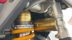 MV Agusta Brutale 910 S (2005 - 11)  (16)