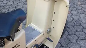 Moto Guzzi   (4)