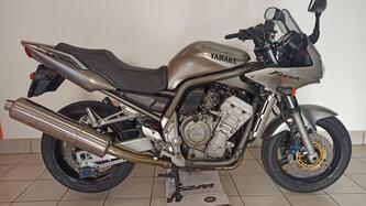 Yamaha FZS 1000 Fazer usata