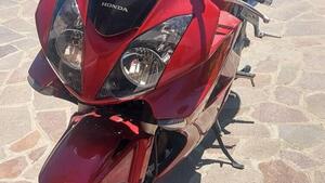 Honda VFR 800 (2006 - 13) 