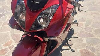 Honda VFR 800 (2006 - 13) usata