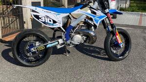 Tm Moto EN 300 (2017) 