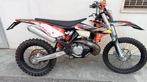 KTM 300 EXC E TPI (2022) 