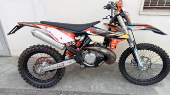 KTM 300 EXC E TPI (2022) usata