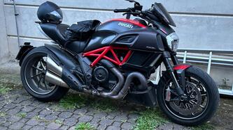 Ducati Diavel 1200 Carbon (2014 - 16)