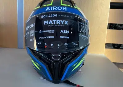 MATRIX RIDER BLUE GLOSS Airoh - Annuncio 9891004