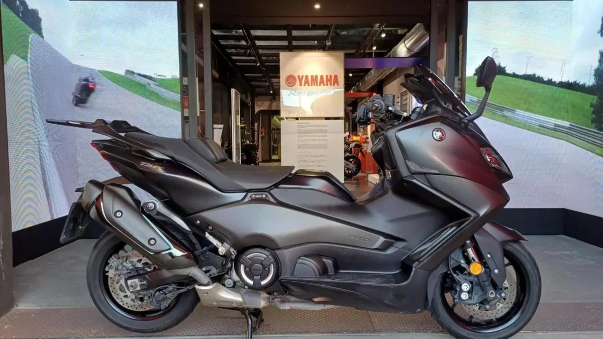 Yamaha T-Max 560 (2022 - 24) 