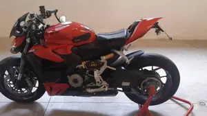 Ducati Streetfighter V2 (2022 - 24)  (3)