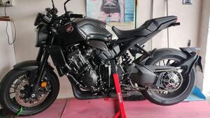 Honda CB 1000 R Black Edition (2021 - 25) 