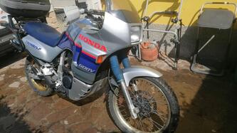 Honda Transalp 600 epoca