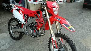 Honda CRF 450 R (2009) 