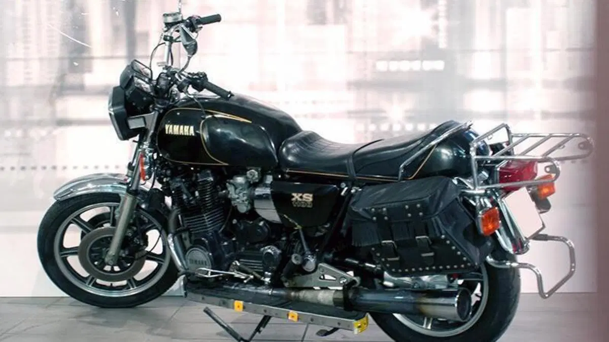 Yamaha XS 1100  (2)