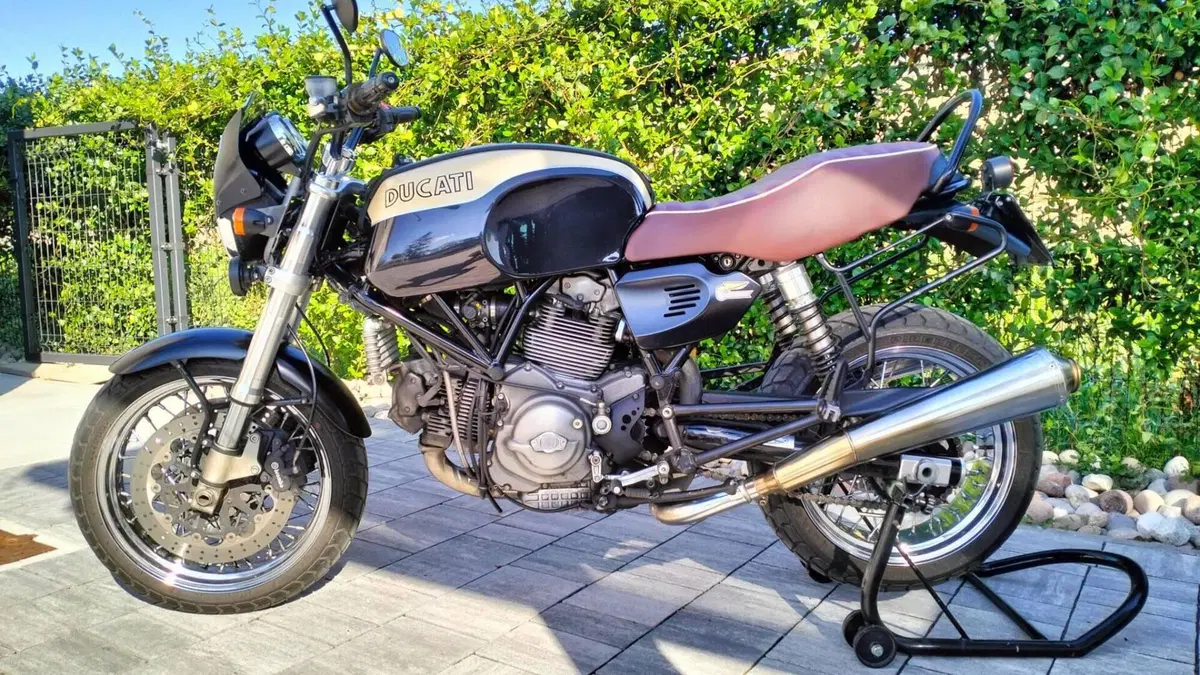 Ducati Sportclassic GT 1000  (2)