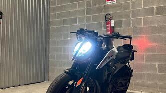 KTM 790 Duke L (2023 - 24) usata
