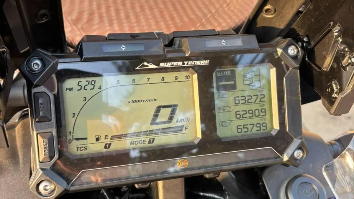 Yamaha XT1200Z Super Ténéré Worldcrosser (2015 - 16)  (10)