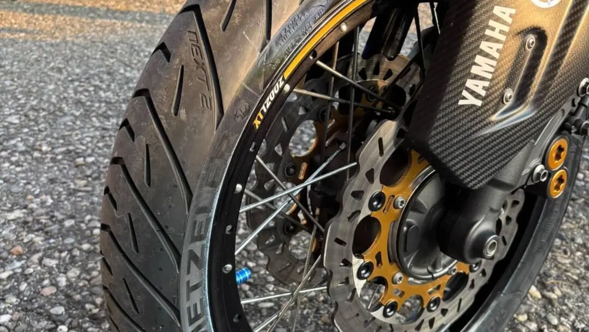 Yamaha XT1200Z Super Ténéré Worldcrosser (2015 - 16)  (11)