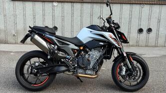 KTM 790 Duke L (2023 - 24) usata
