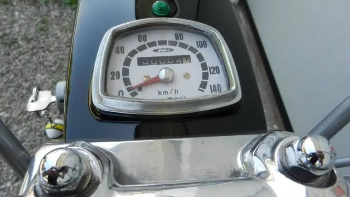 Honda   (2)