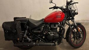 Royal Enfield Meteor 350 Fireball (2021 - 25) 