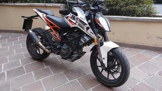 KTM 125 Duke (2021 - 23) usata