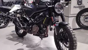 Husqvarna Svartpilen 125 (2021 - 23)  (2)