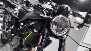 Husqvarna Svartpilen 125 (2021 - 23)  (3)