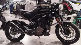 Husqvarna Svartpilen 125 (2021 - 23) usata