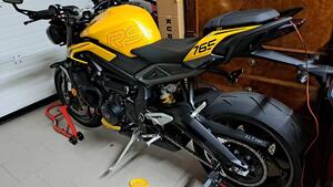 Triumph Street Triple 765 RS (2023 - 25) 