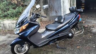 Suzuki Burgman AN 400 i.e. (2004 - 05) usata