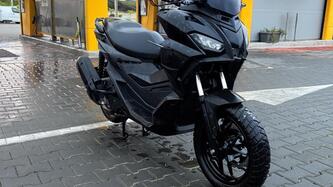 Aprilia SR GT 125 (2022 - 24) usata