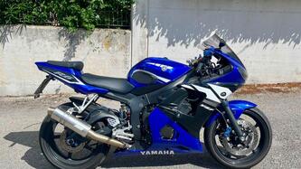 Yamaha YZF R6 (2003 - 04) usata