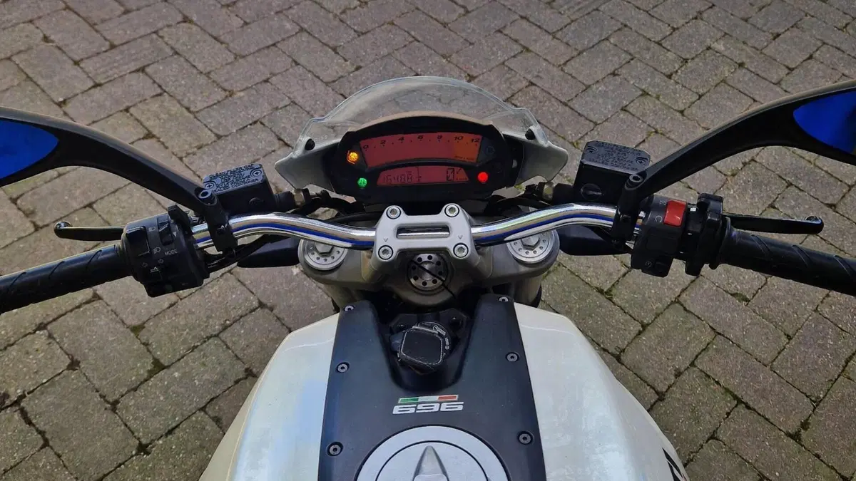 Ducati Monster 696 (2008 - 13)  (5)