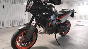 KTM 890 SMT (2023 - 26) 