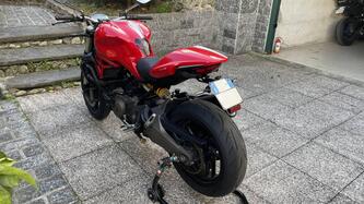 Ducati Monster 821 Stripe ABS (2015 - 17)