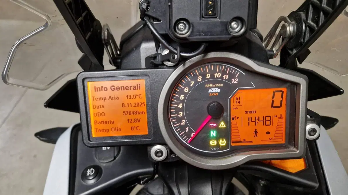 KTM 1190 Adventure (2013 - 16)  (2)