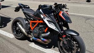 KTM 1290 Super Duke R (2020) 