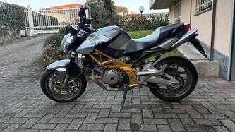 Aprilia Shiver 750 (2010 - 16) usata