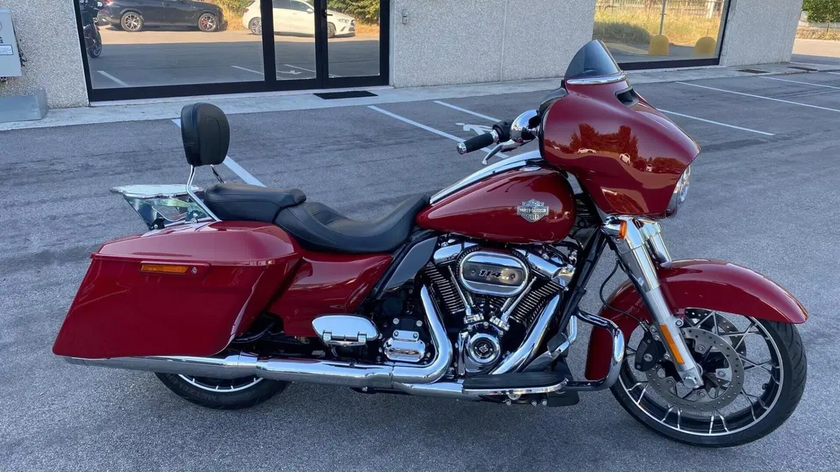 Harley-Davidson 114 Street Glide Special (2019 - 20) - FLHXS  (5)